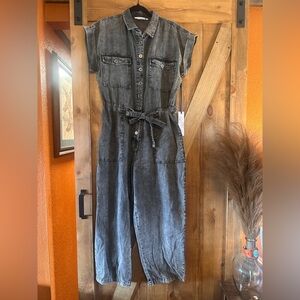 Distressed denim pant suit